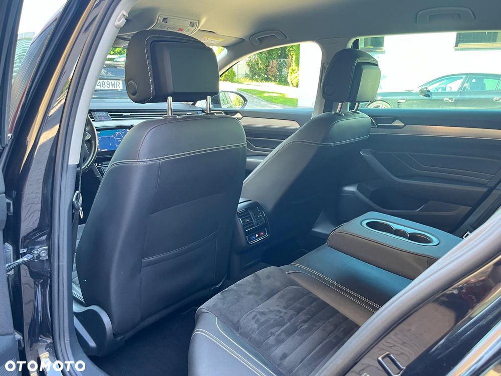 Volkswagen Passat 2.0 TSI Elegance DSG - 31