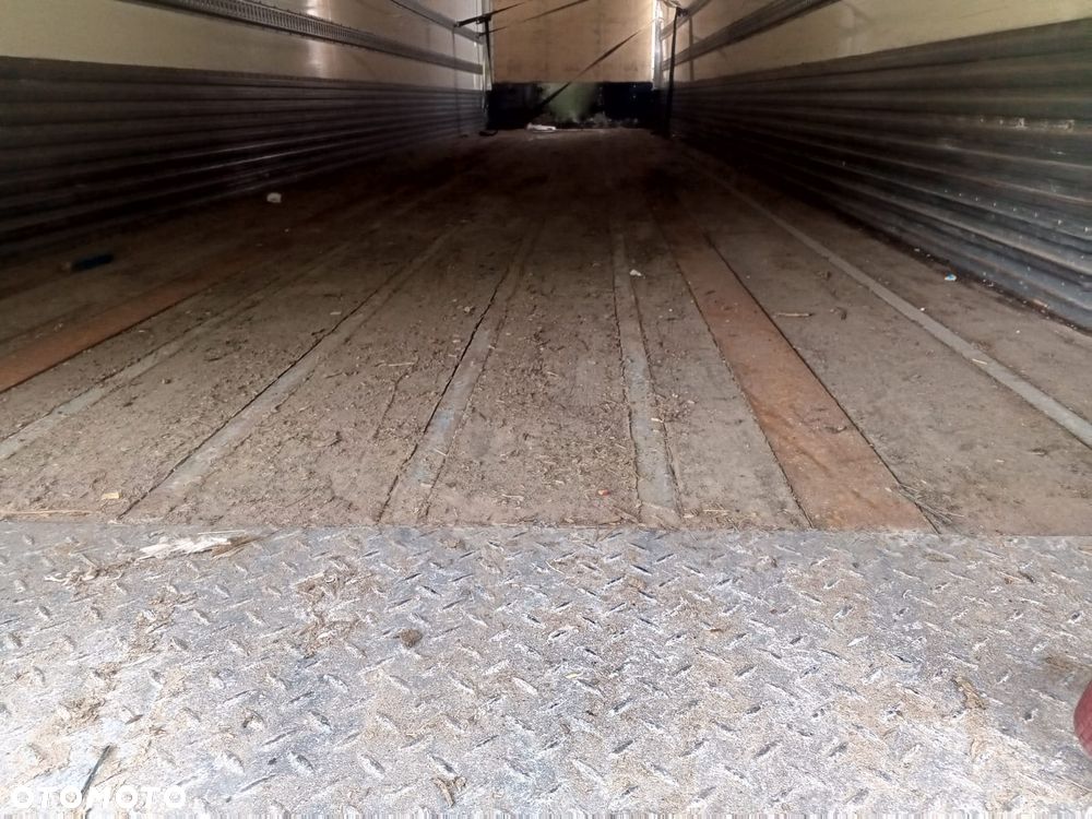 Fruehauf izoterma/ kontener / osie saf -FRANCJA - 7