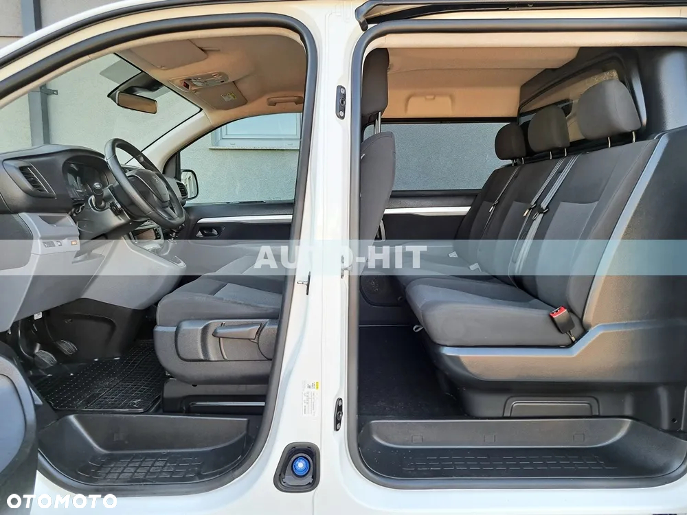 Peugeot Expert - 8