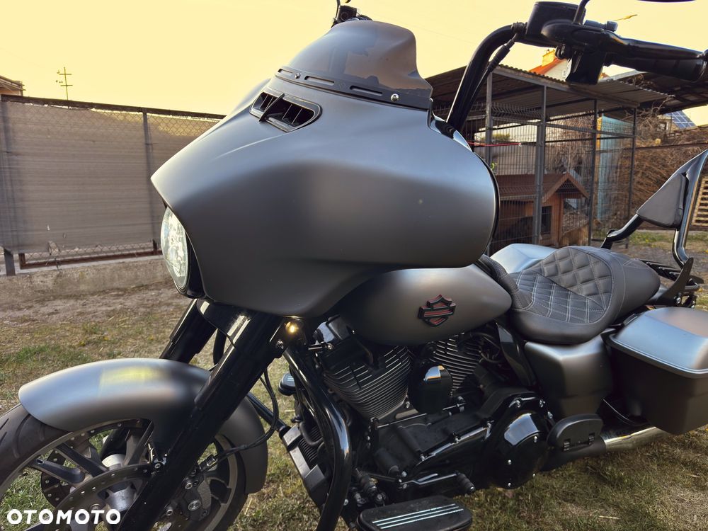 Harley-Davidson FLHXS Special - 19