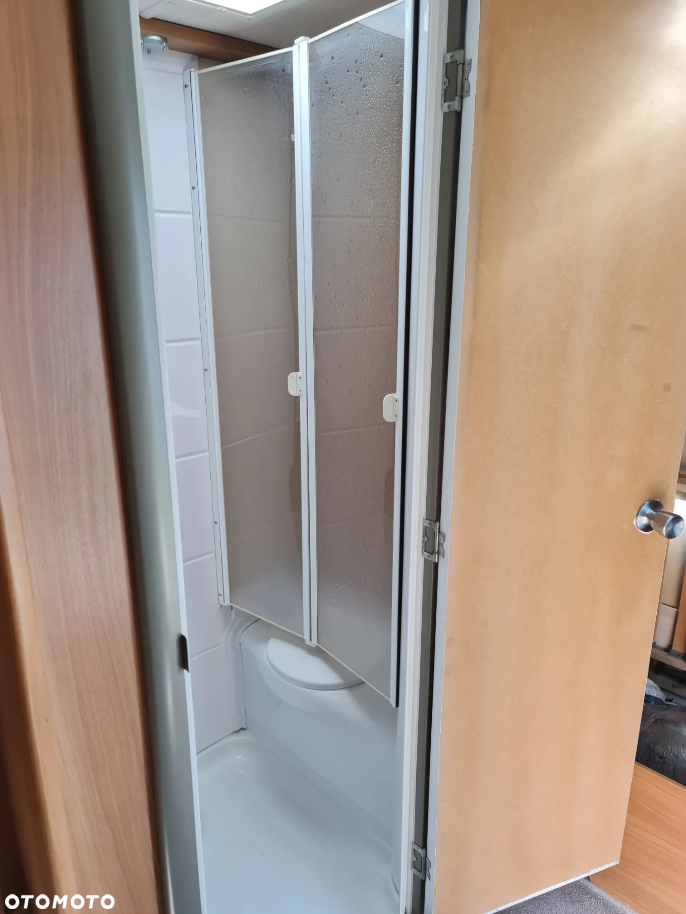 SWIFT CHARISMA 570 - 29