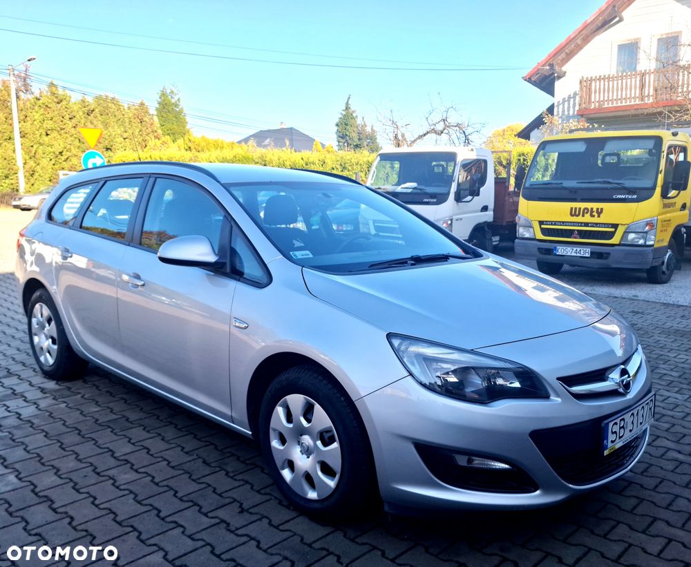 Opel Astra - 4
