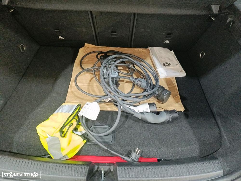 Mercedes-Benz A 250 e Style Plus - 10