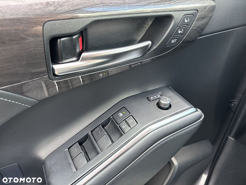 Toyota Highlander 2.5 Hybrid Executive - 16