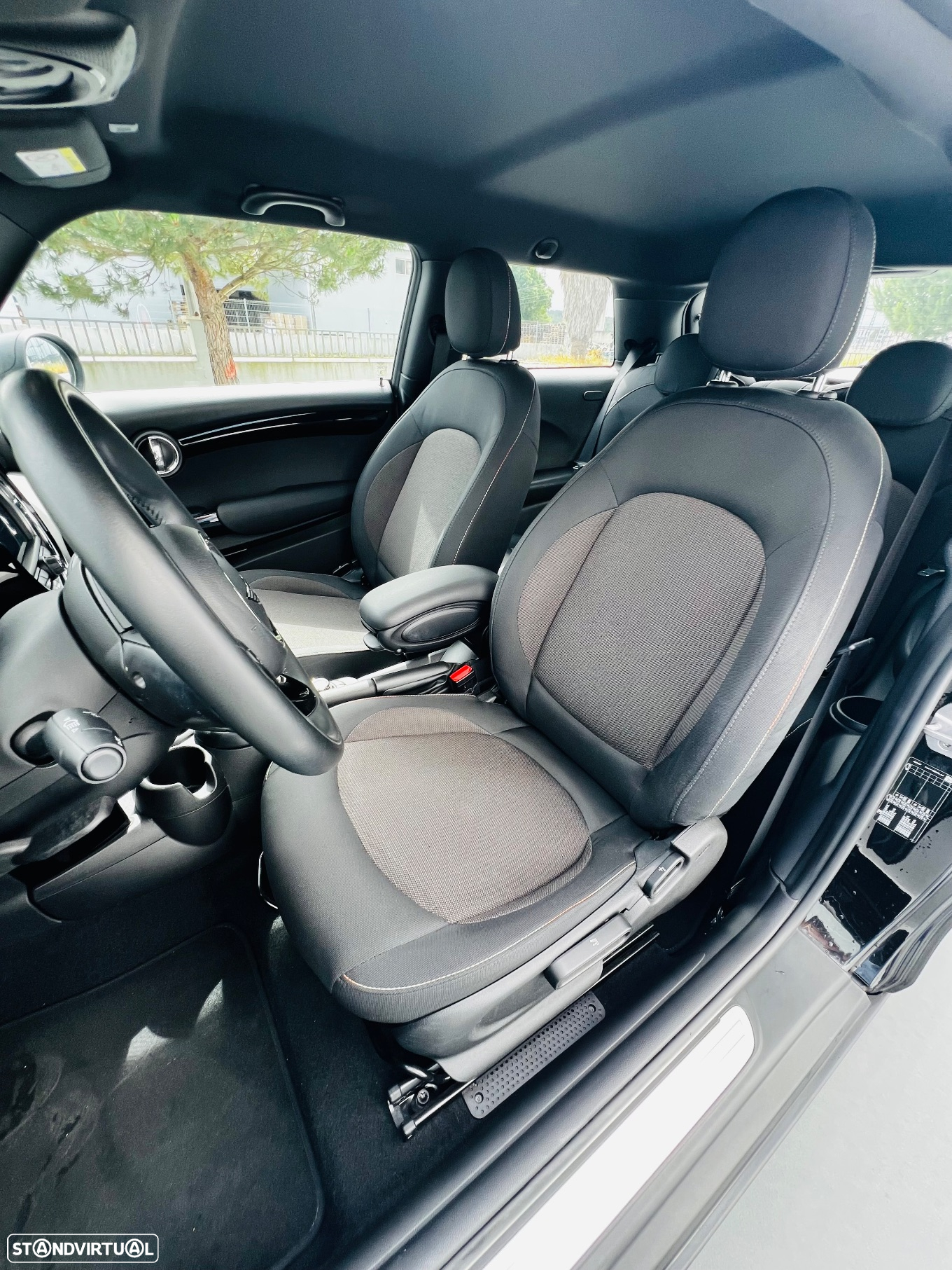 MINI 3 Portas One Sport Edition - 17