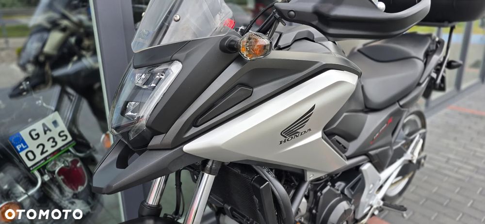 Honda NC - 27