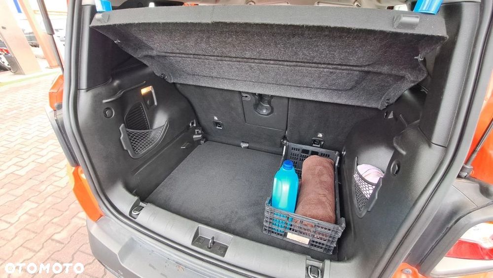 Jeep Renegade ver-1-3-gse-t4-turbo-limited-fwd-s-s - 33