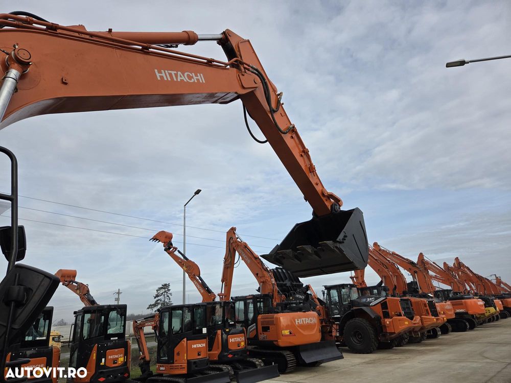 Hitachi PE ROTI, 20t, Cupa NOUA 1,2mc, 2022, 4.565h, LAMA NIVELARE si CALE, inst picon pe brate, consum mediu 7 litri pe ora, Ad sapare 6m, ridica 7 tone, latime 2,49m, Inst picon, camera spate, camere laterale, ULTIMA GENERATIE seria 7,  PROMOTIE-116.900Eur - 28