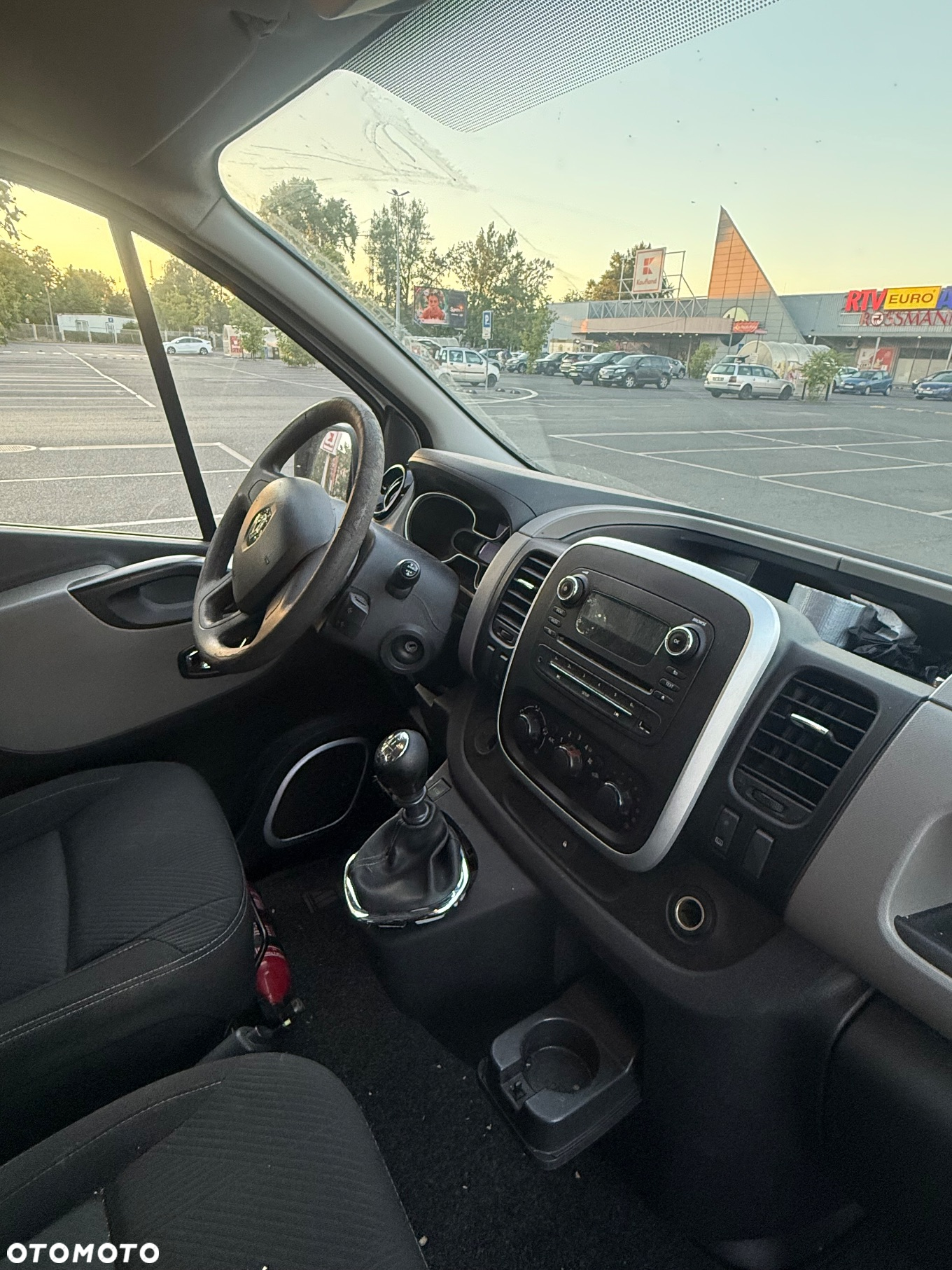 Renault Trafic - 11