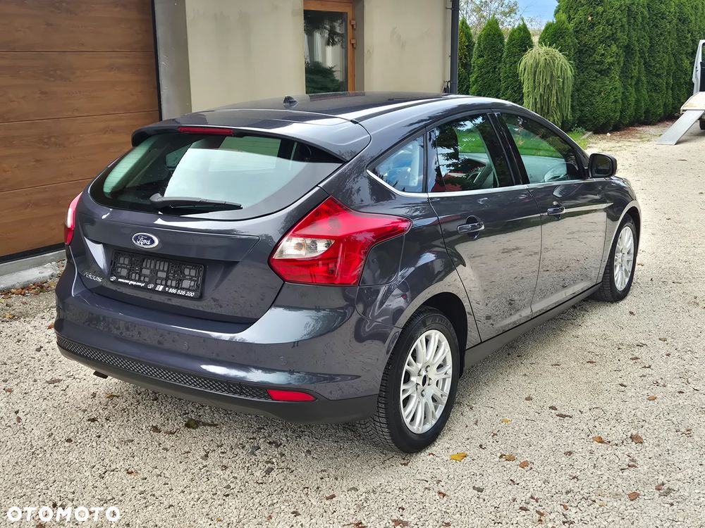 Ford Focus - 17