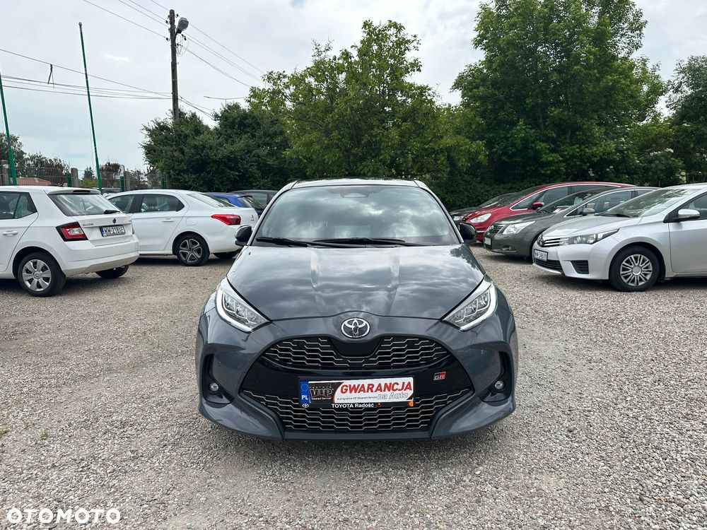 Toyota Yaris Hybrid 1.5 GR Sport - 4