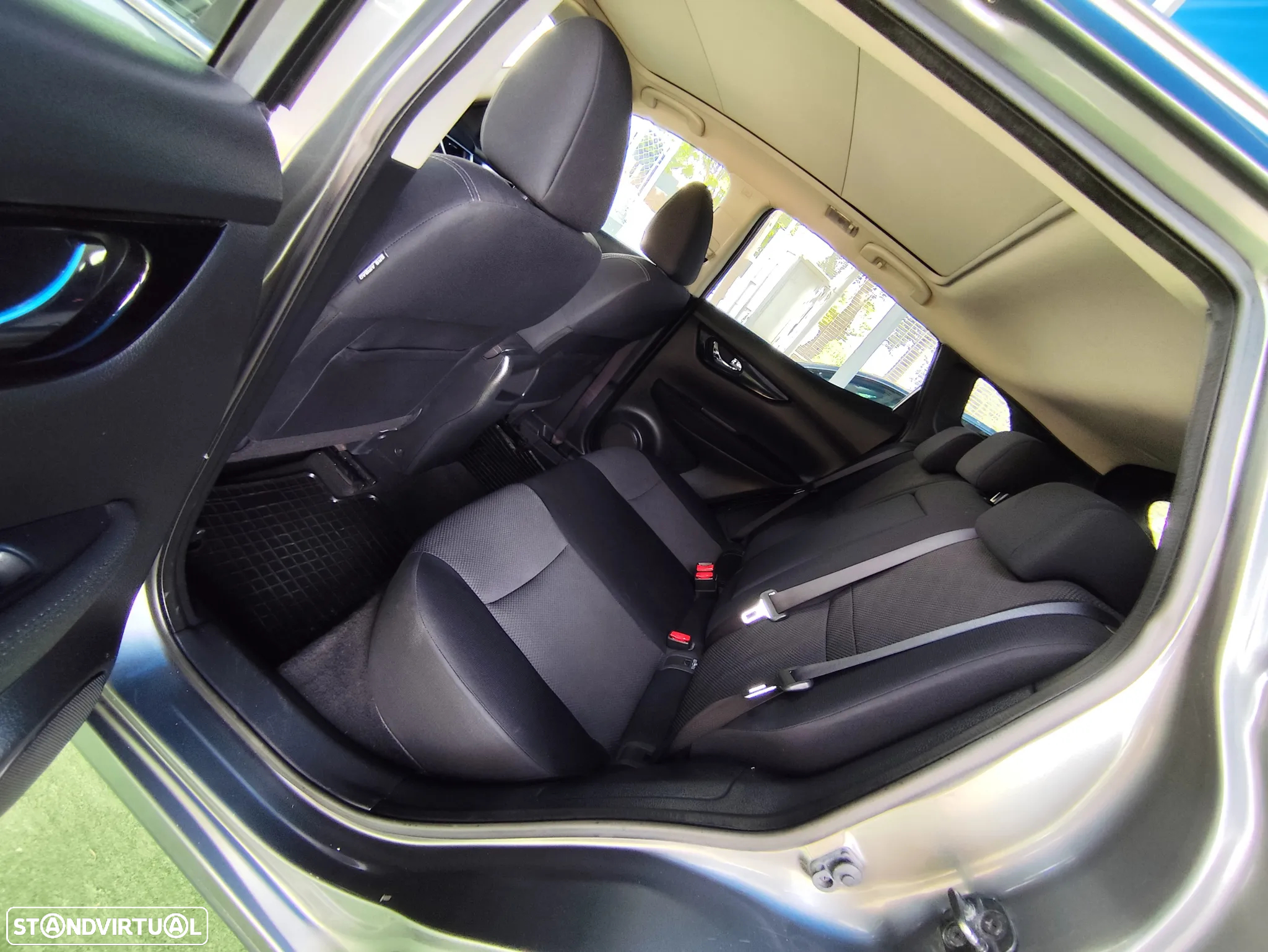 Nissan Qashqai 1.6 dCi Tekna Premium - 29