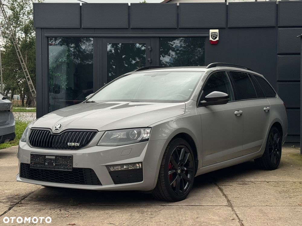 Skoda Octavia 2.0 TDI DSG RS - 1
