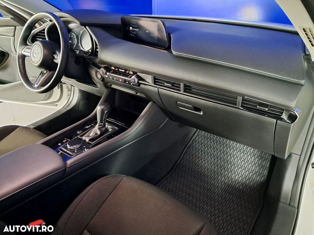 Mazda 3 - 19