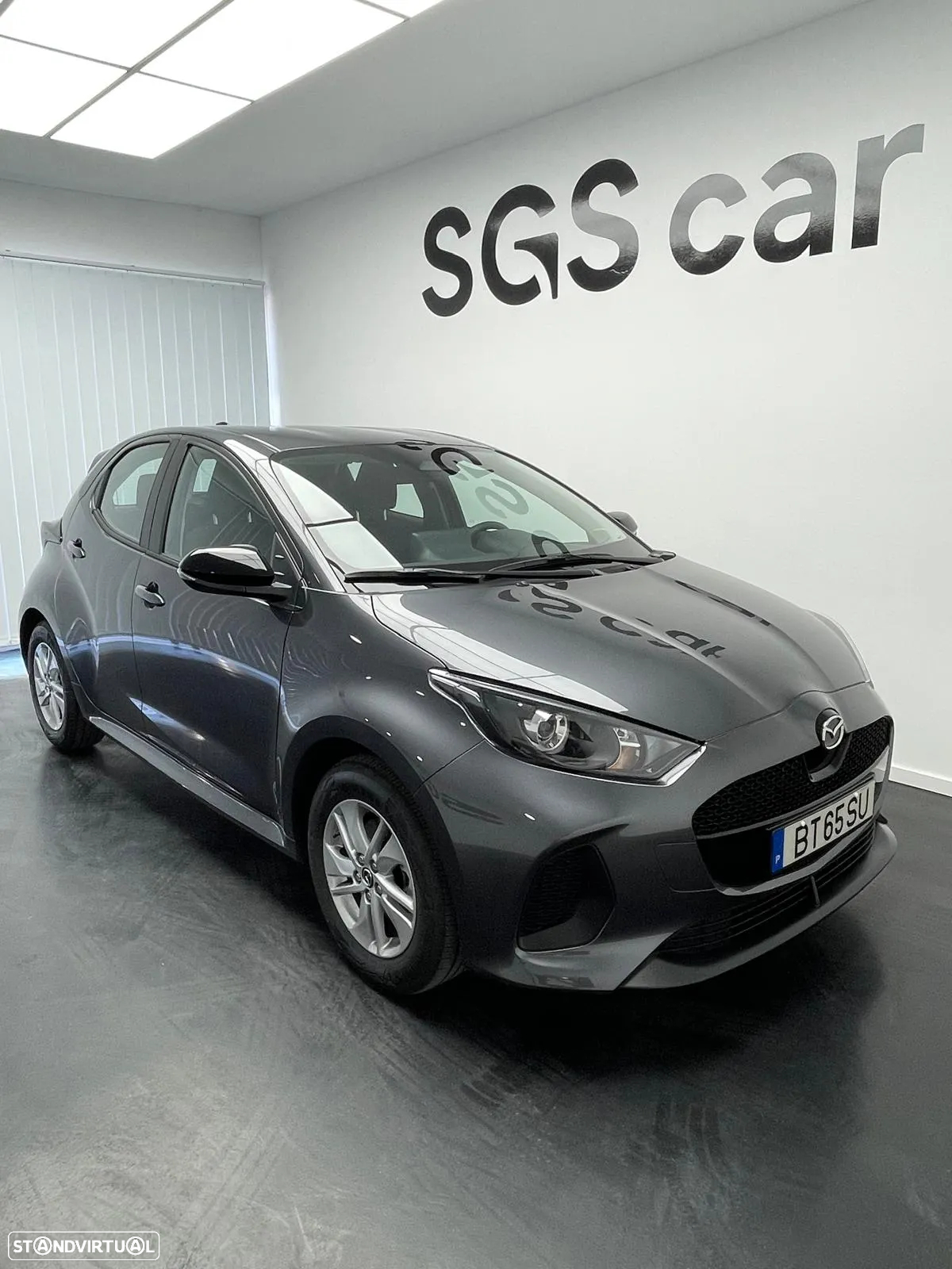 Mazda 2 1.5 L Hybrid VVT-i Centre-Line - 6