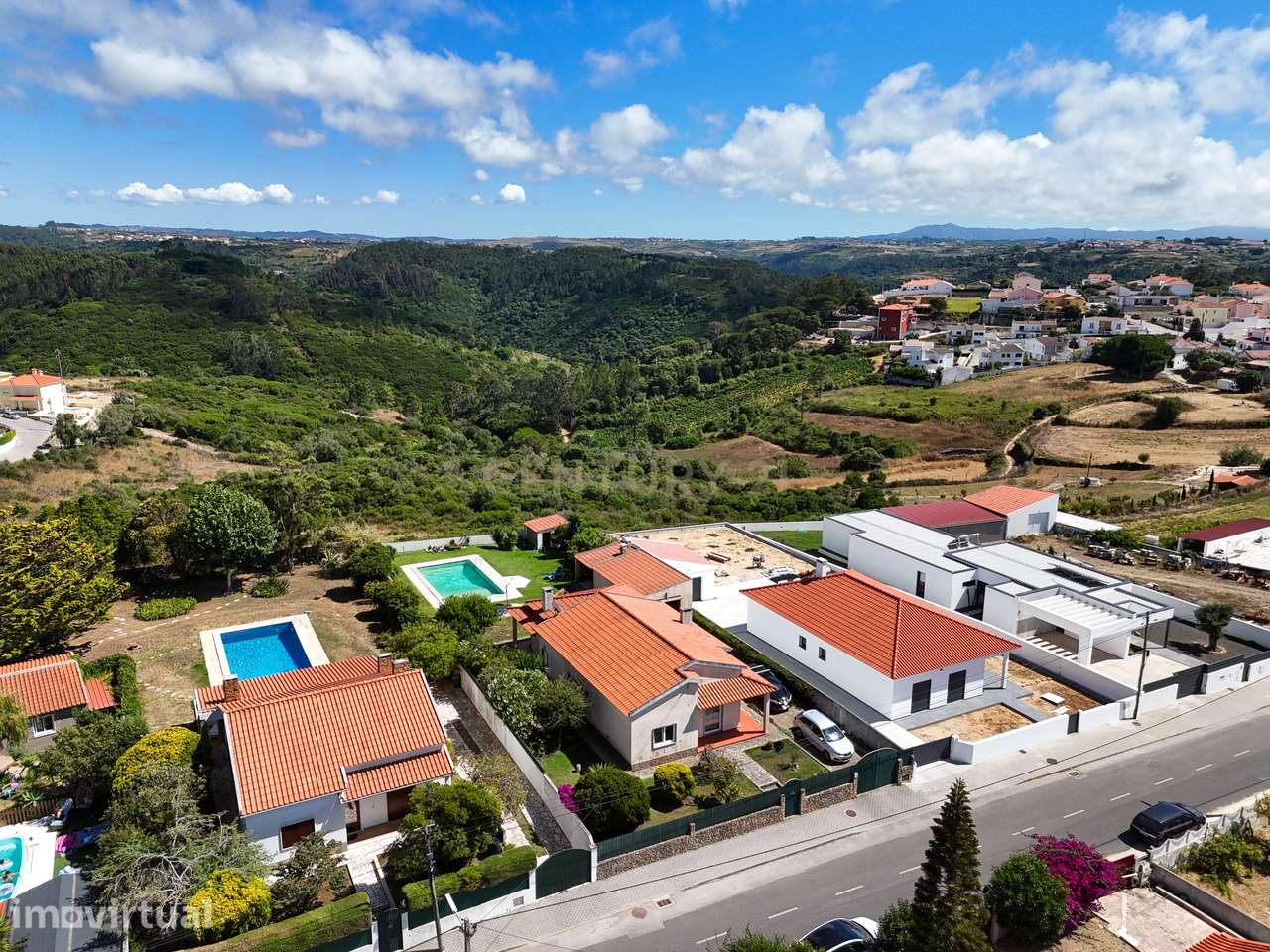 Moradia Isolada com Piscina em Lote de 908 m² | Sala Ampla | Jardim e - Grande imagem: 4/56