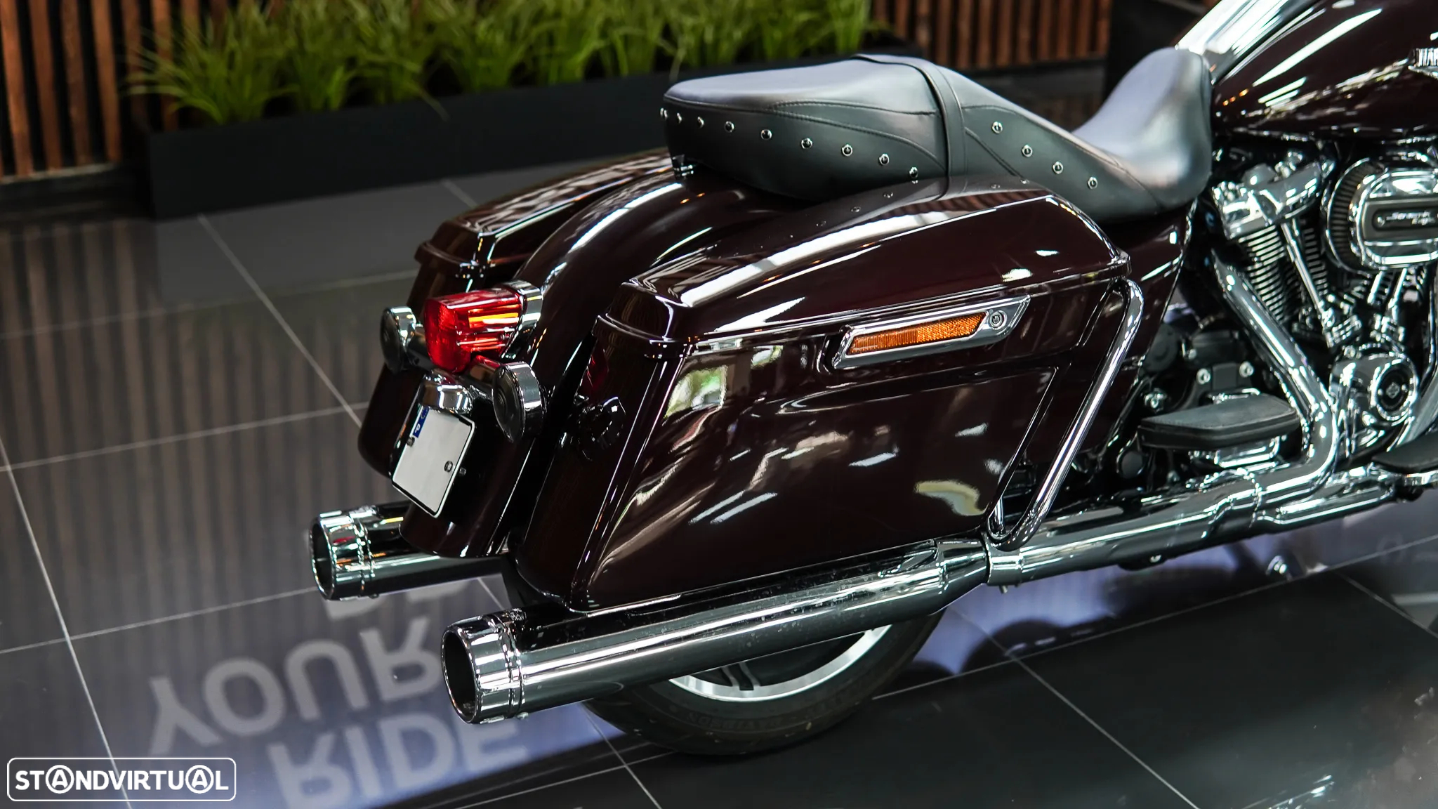 Harley-Davidson Road King Classic - 29