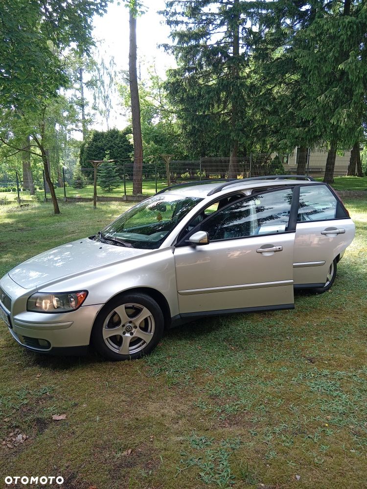 Volvo V50 - 1