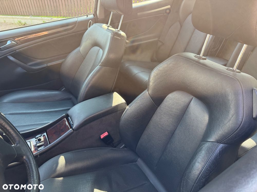 Mercedes-Benz CLK 320 - 18