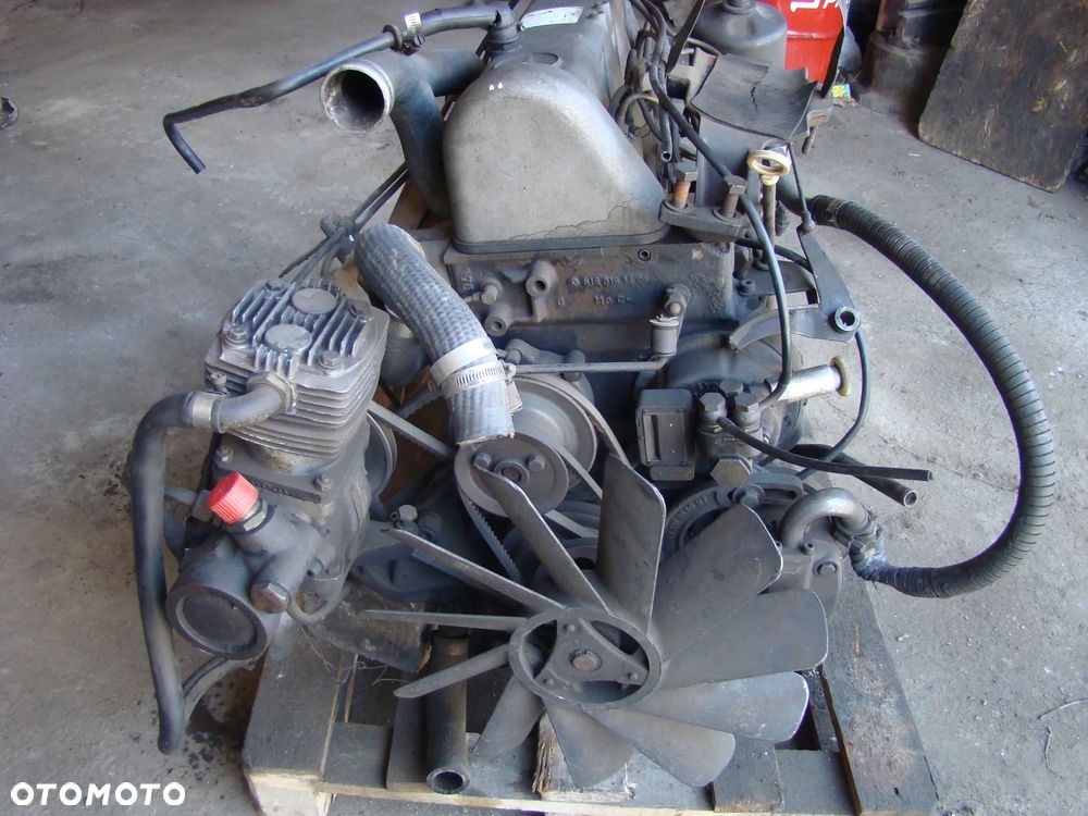 Mercedes-Benz Silnik 615.933 – Oryginalny Tauschaggregat, Stan Bardzo Dobry - 3
