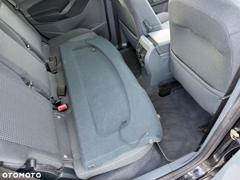 Ford C-MAX 1.6 Titanium - 23