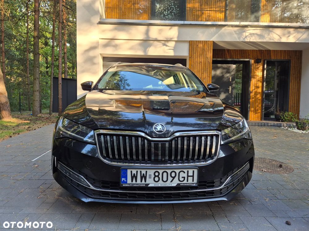 Skoda Superb 2.0 TSI L&K DSG - 2