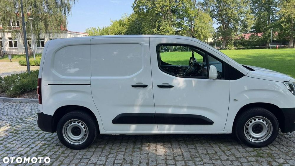 Opel Combo - 22