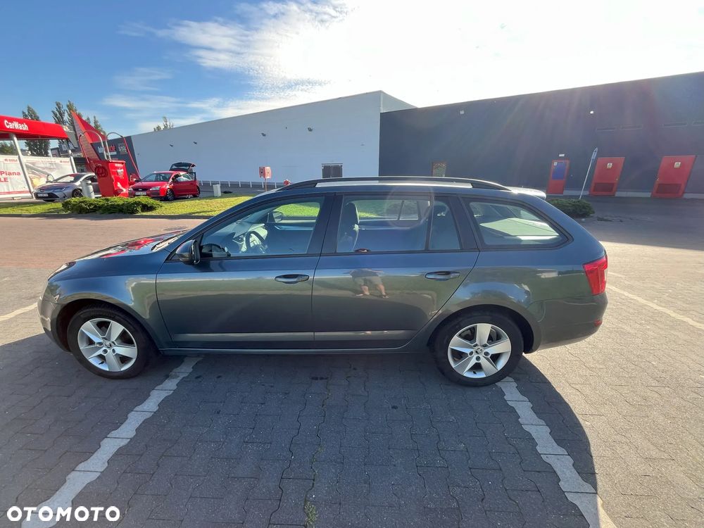 Skoda Octavia 1.6 TDI Ambition - 4