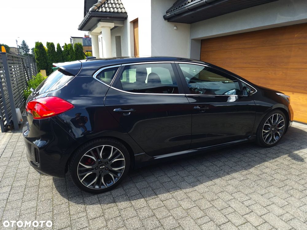 Kia Ceed 1.6 T-GDI GT-Track - 14