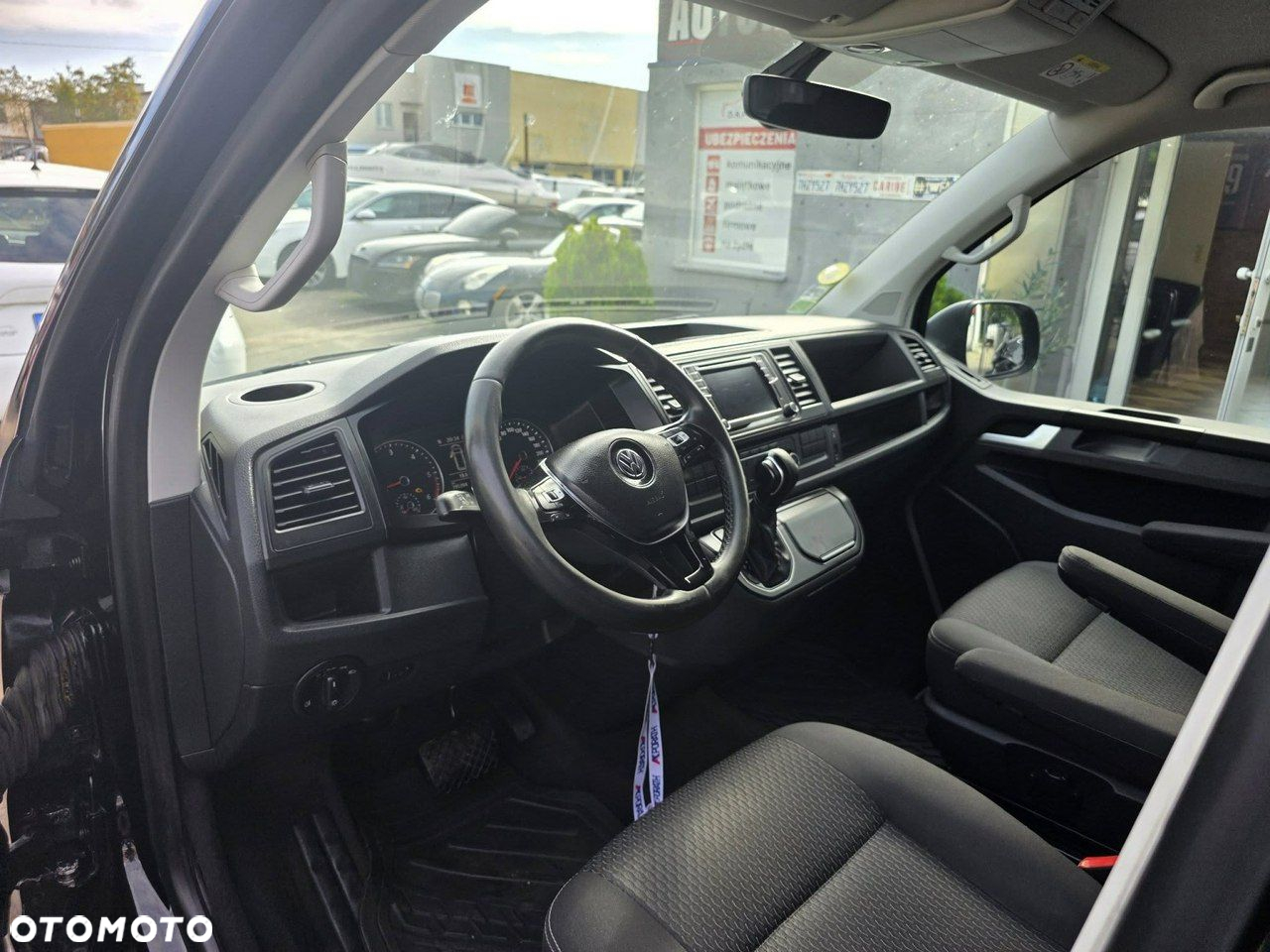 Volkswagen Multivan - 6