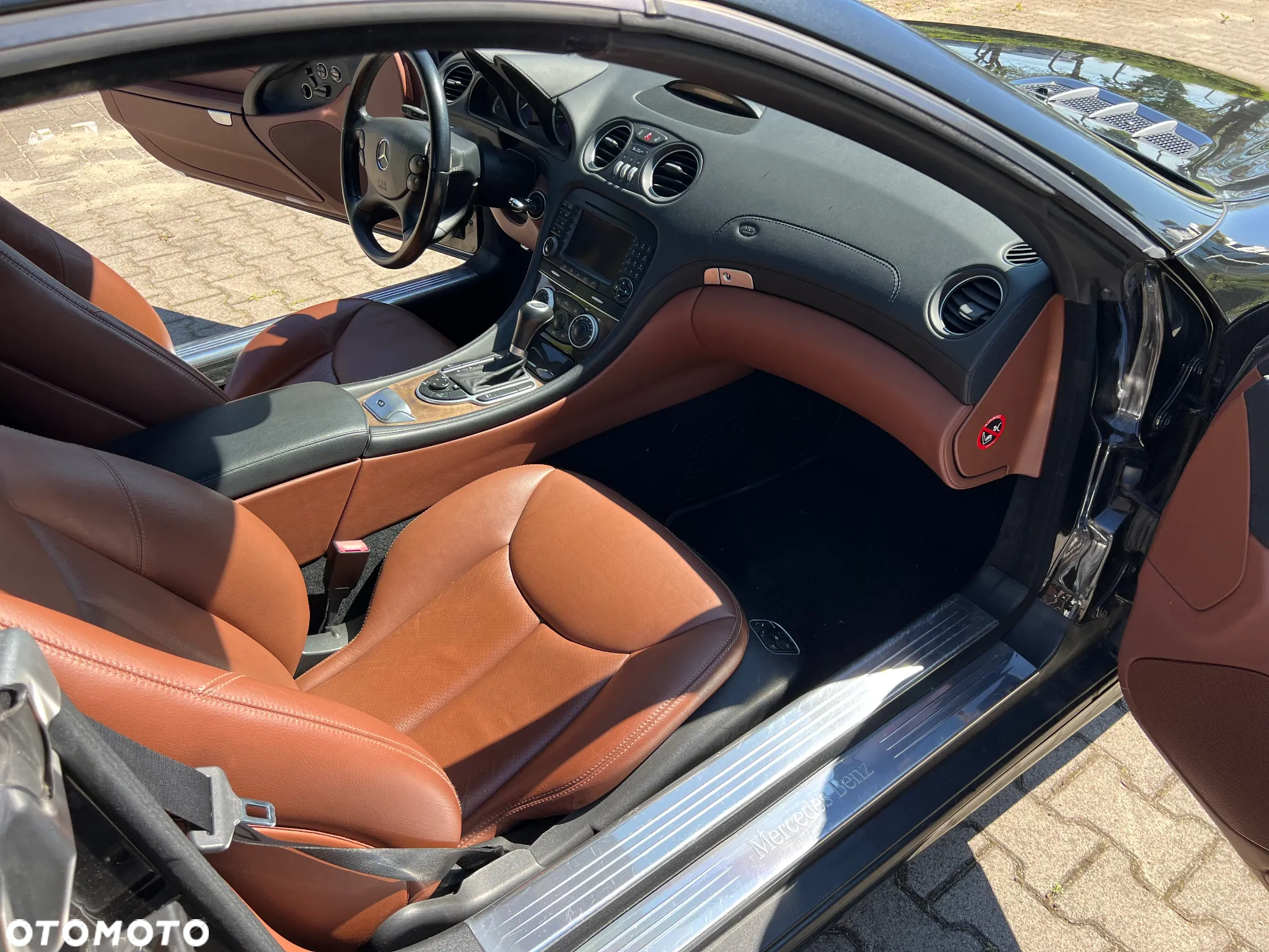 Mercedes-Benz SL 350 - 11