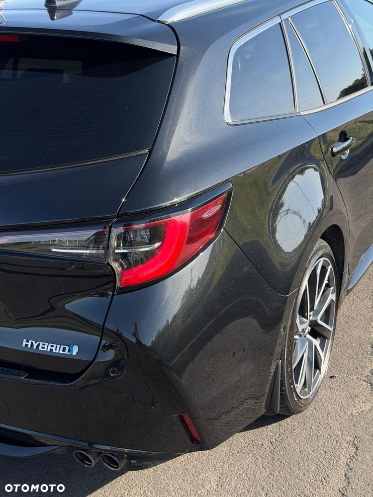 Toyota Corolla 2.0 Hybrid Executive - 14