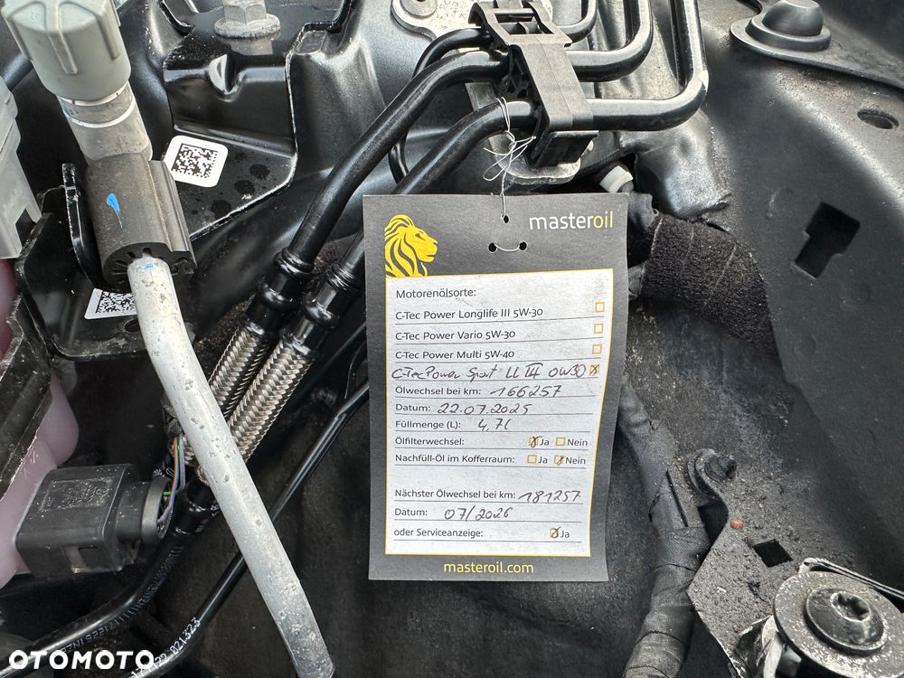 Audi A6 Avant 2.0 TDI Ultra DPF S tronic - 27