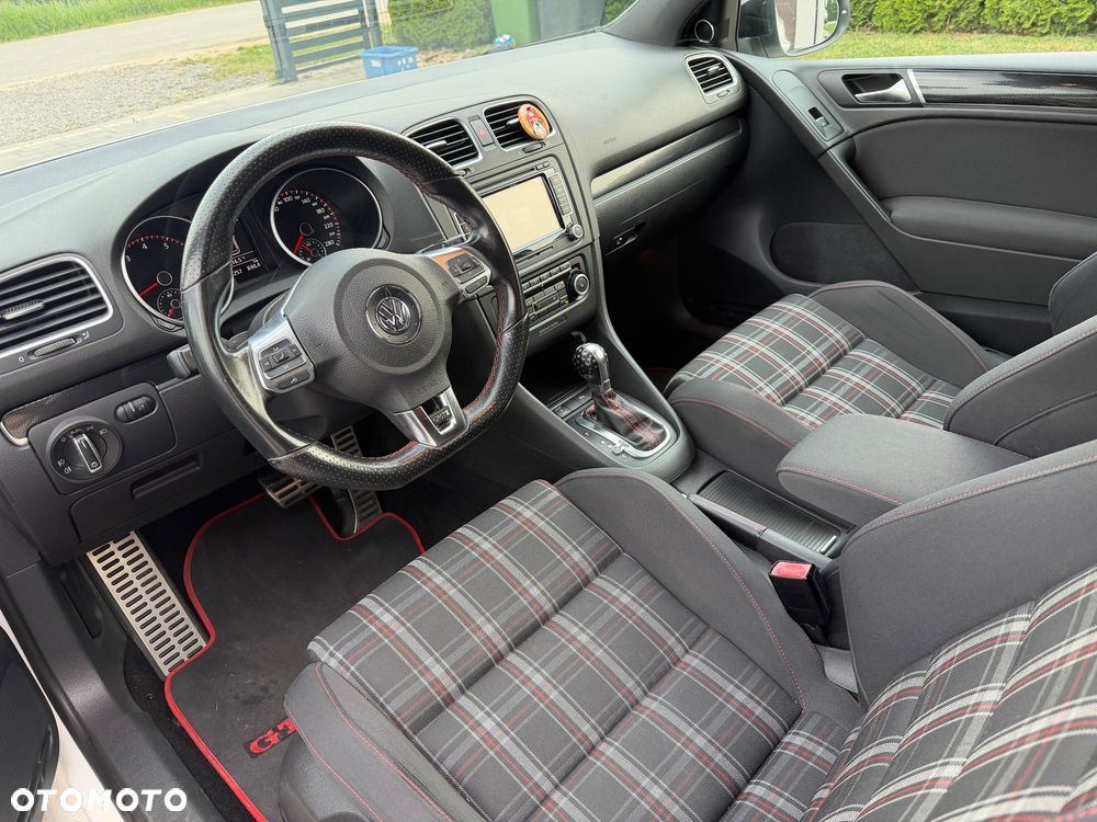 Volkswagen Golf 2.0 GTI DSG Edition 35 - 11