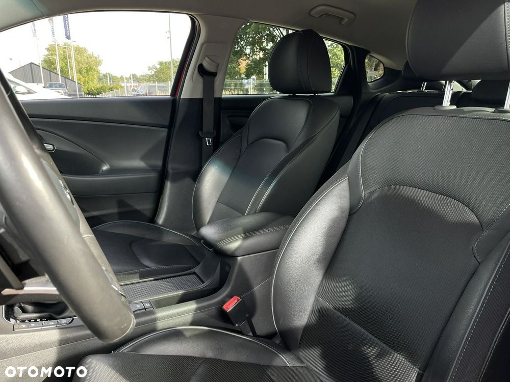 Hyundai i30 1.5 T-GDI 48V Premium DCT - 17