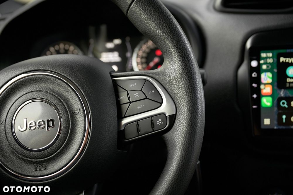 Jeep Renegade - 35