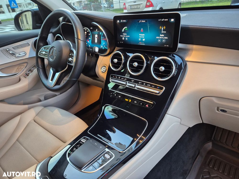 Mercedes-Benz GLC 220 d 4MATIC - 37