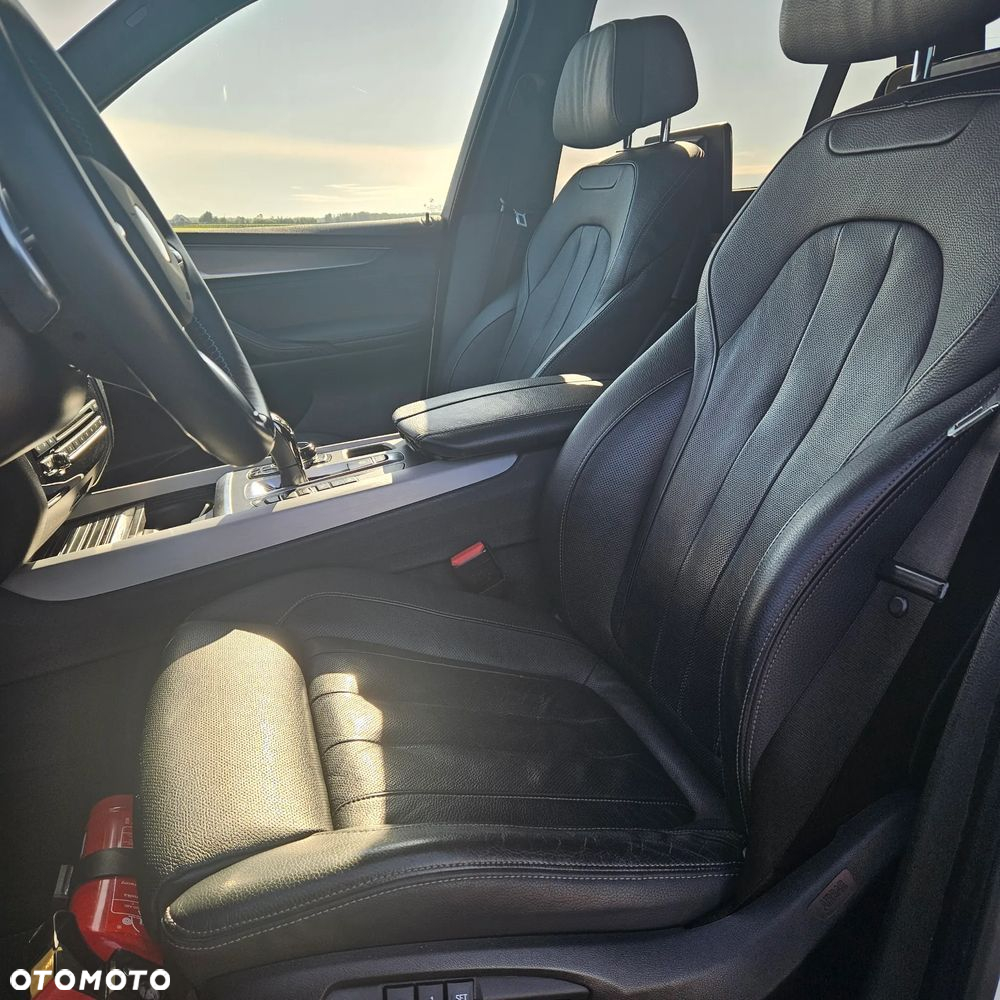 BMW X5 M M50d - 15