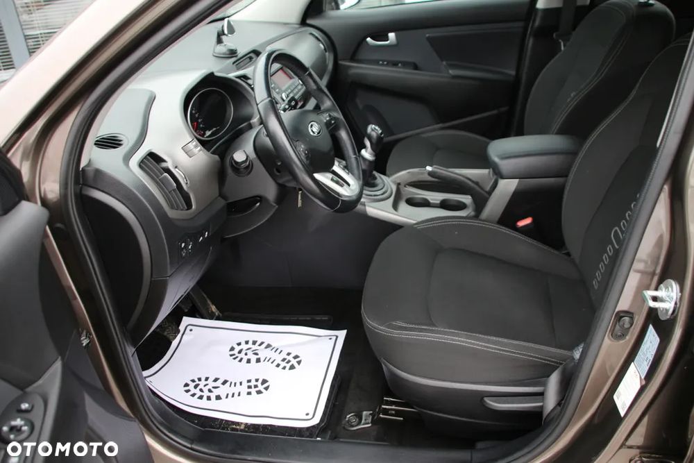 Kia Sportage 1.7 CRDI 2WD ISG Dream-Team Edition - 23