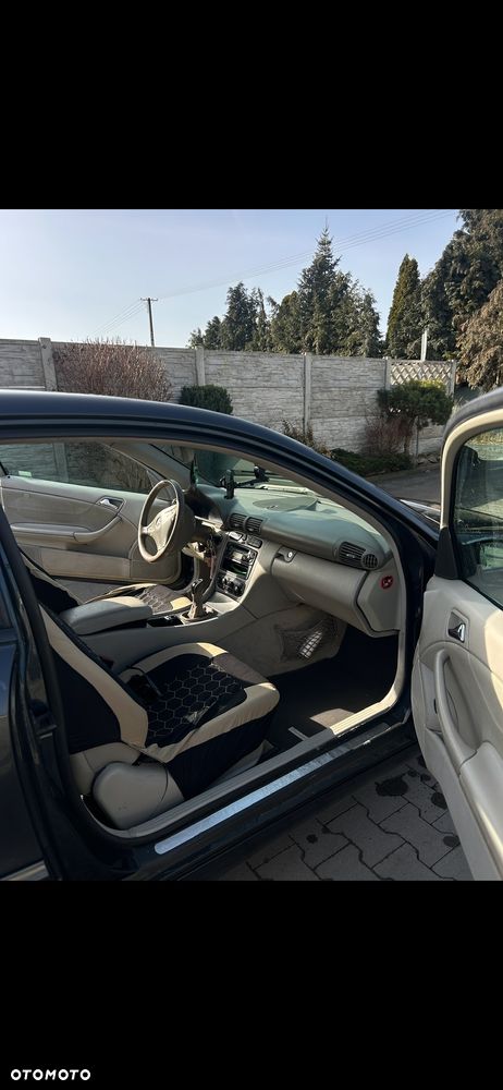 Mercedes-Benz Klasa C 200 CDI - 6