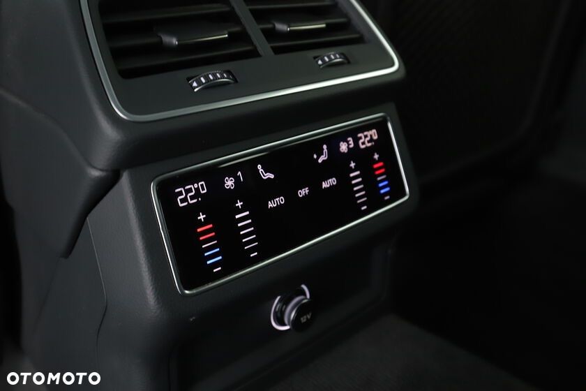 Audi A6 - 12