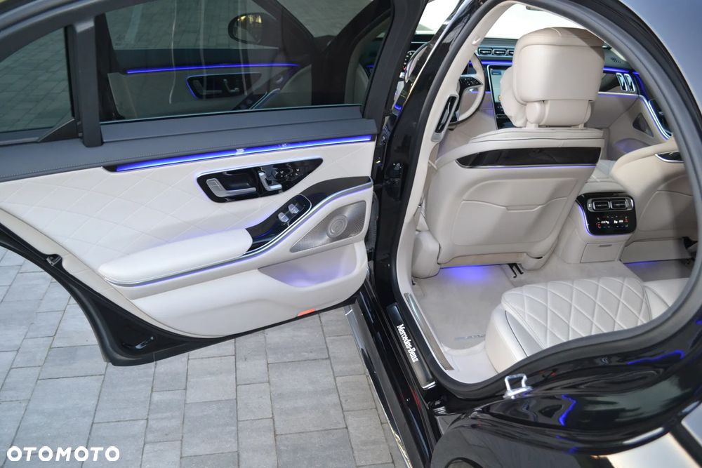 Mercedes-Benz Klasa S 500 4-Matic L 9G-TRONIC - 18