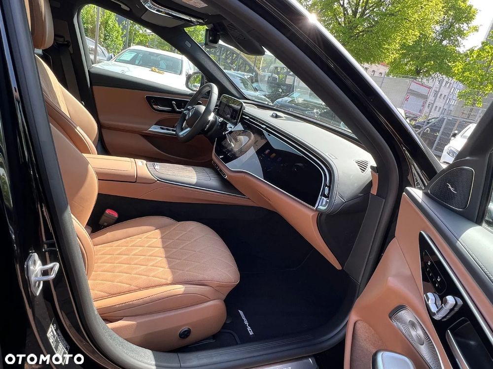 Mercedes-Benz Klasa E 220 d 4-Matic AMG - 39