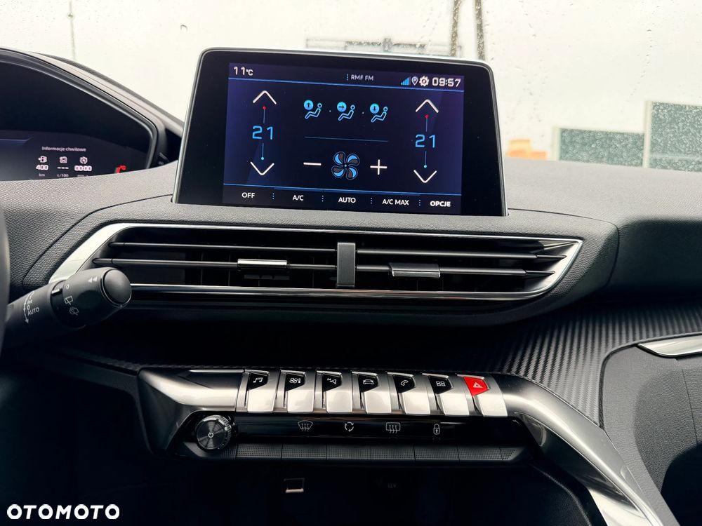 Peugeot 3008 1.5 BlueHDi Active Pack S&S EAT8 - 22