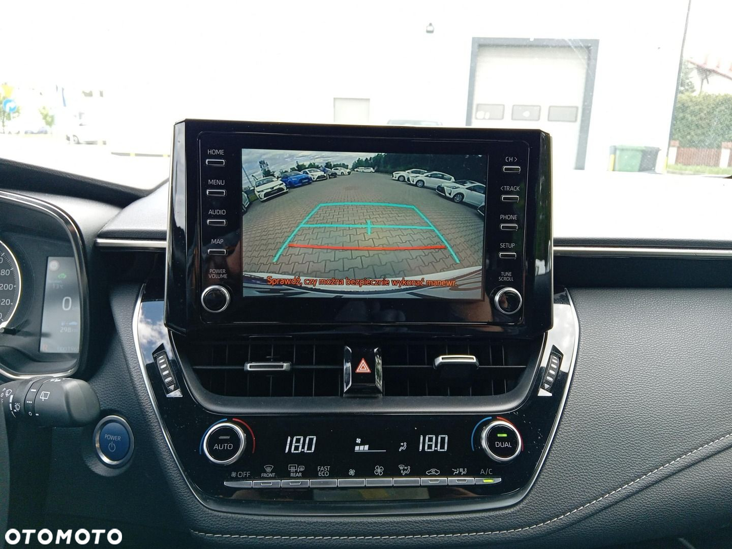 Toyota Corolla - 13