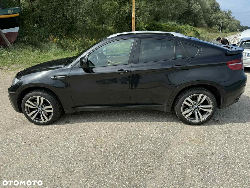 BMW X6M - 9