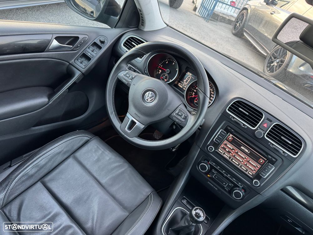 VW Golf 2.0 TDi Confortline - 15