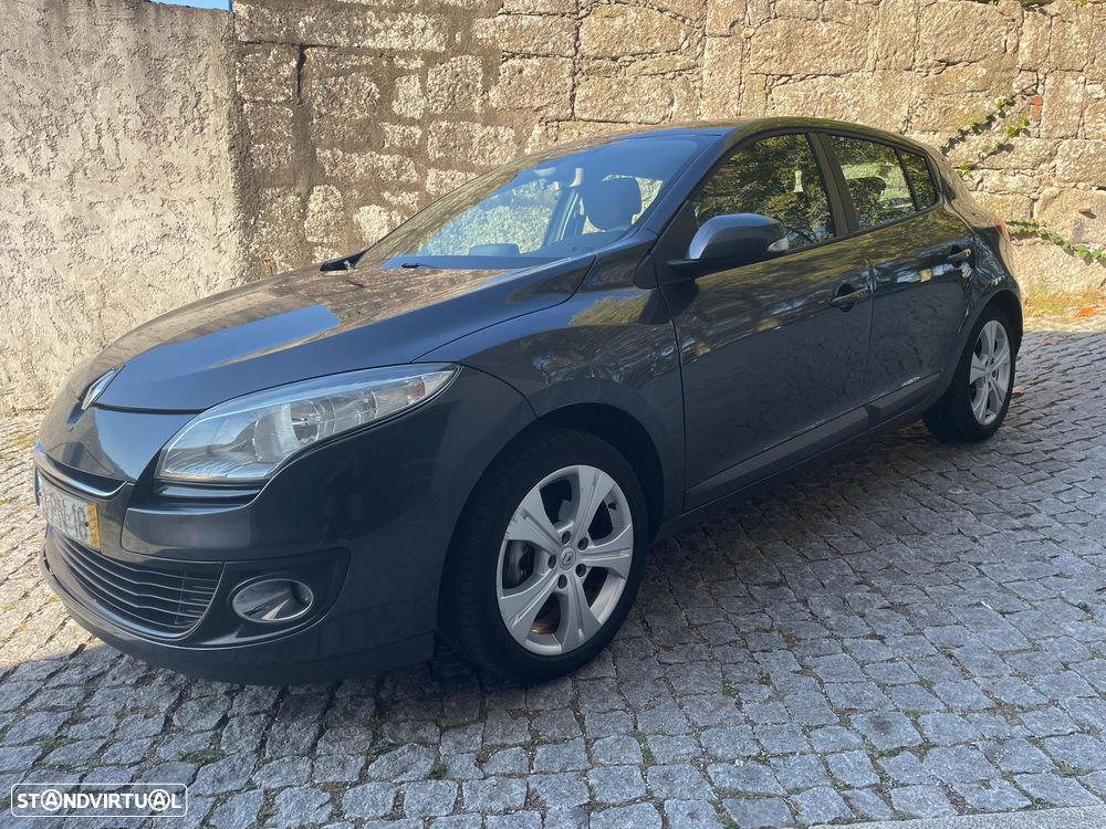 Renault Mégane 1.5 dCi Dynamique - 5