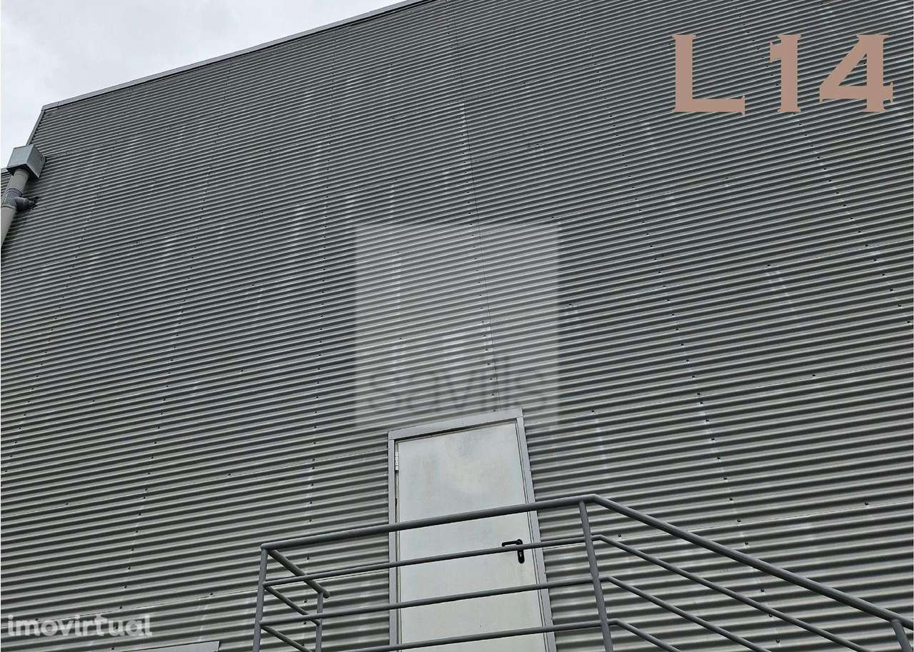 Armazéns | Zona Industrial de Grijó - Grande imagem: 5/16