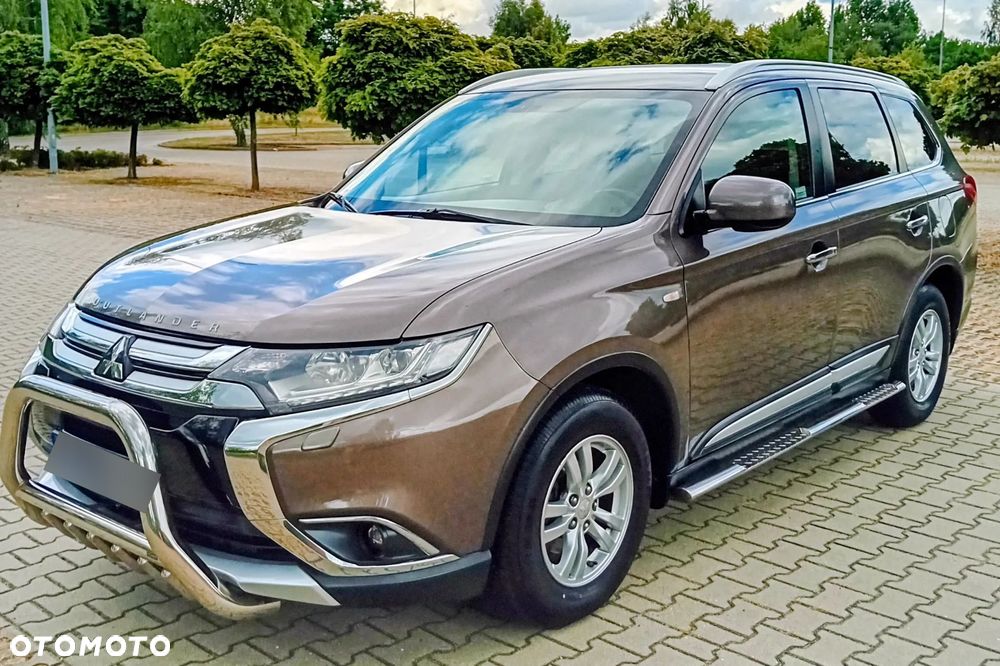 Mitsubishi Outlander 2.0 City Style 2WD - 20